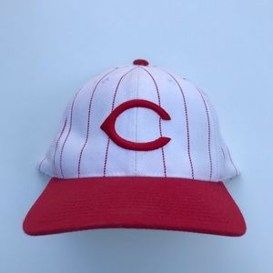 Vintage 90s Cincinnati Reds MLB pinstripe hat